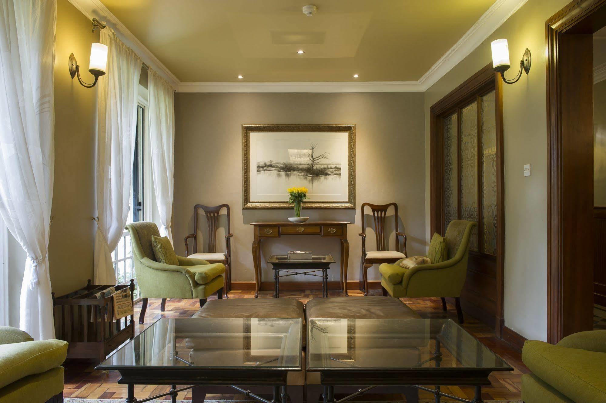 Southern Sun Mayfair Nairobi Esterno foto