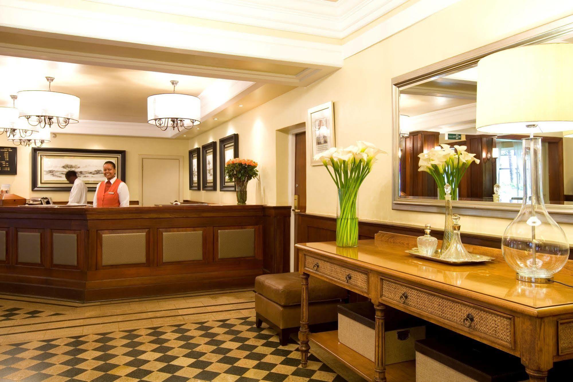 Southern Sun Mayfair Nairobi Esterno foto