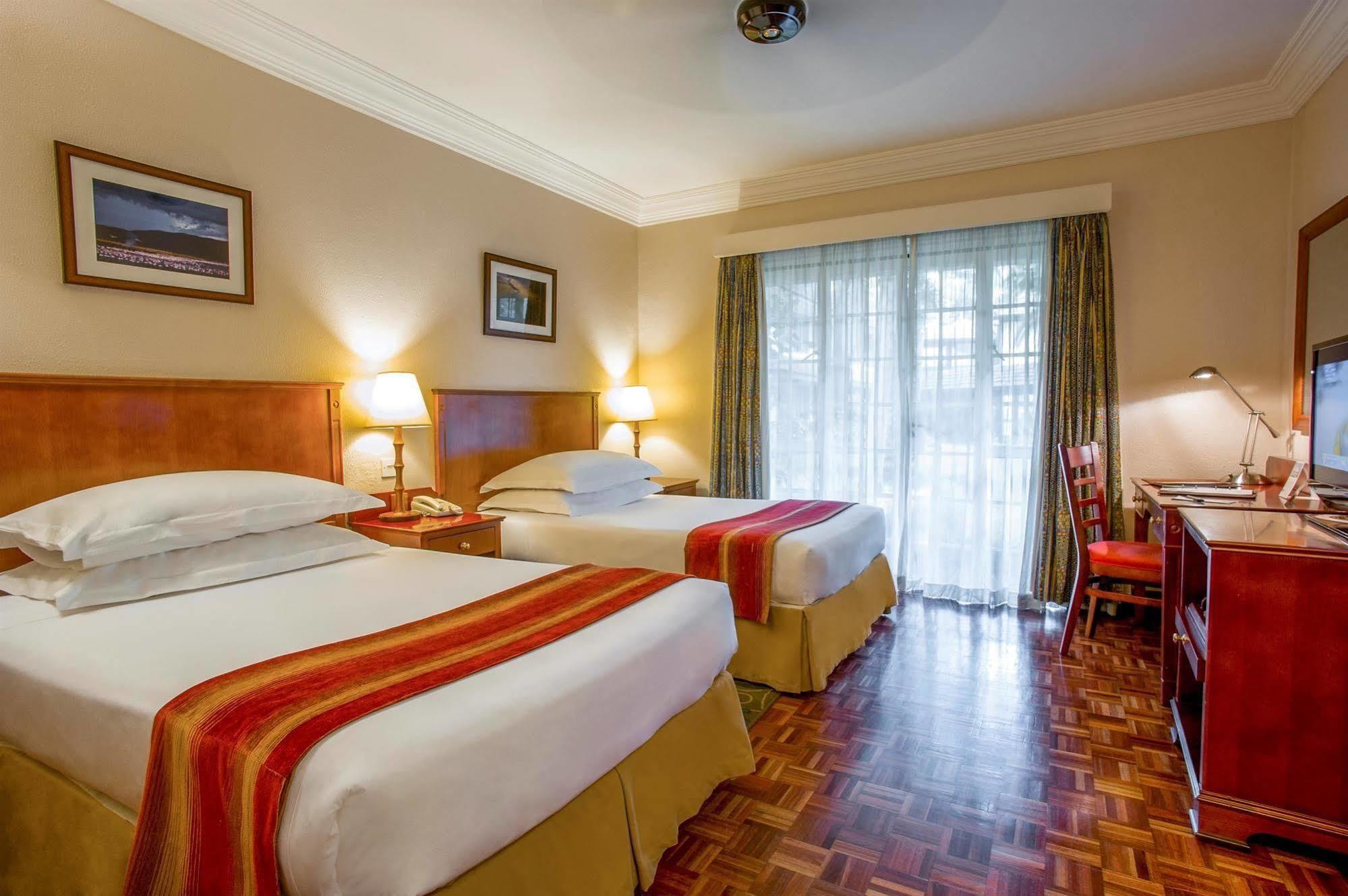 Southern Sun Mayfair Nairobi Esterno foto